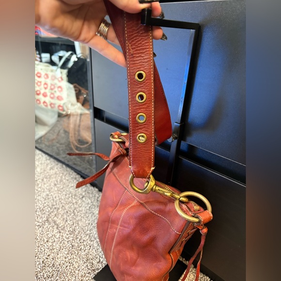 Coach Y2K Bleecker Slim Duffle Saddle Tan Leather Crossbody bag - Picture 11 of 15